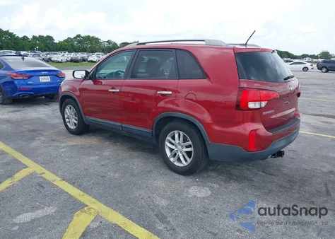 2015 Kia Sorento Lx из США, поврежденный, VIN 5XYKT4A64FG611839